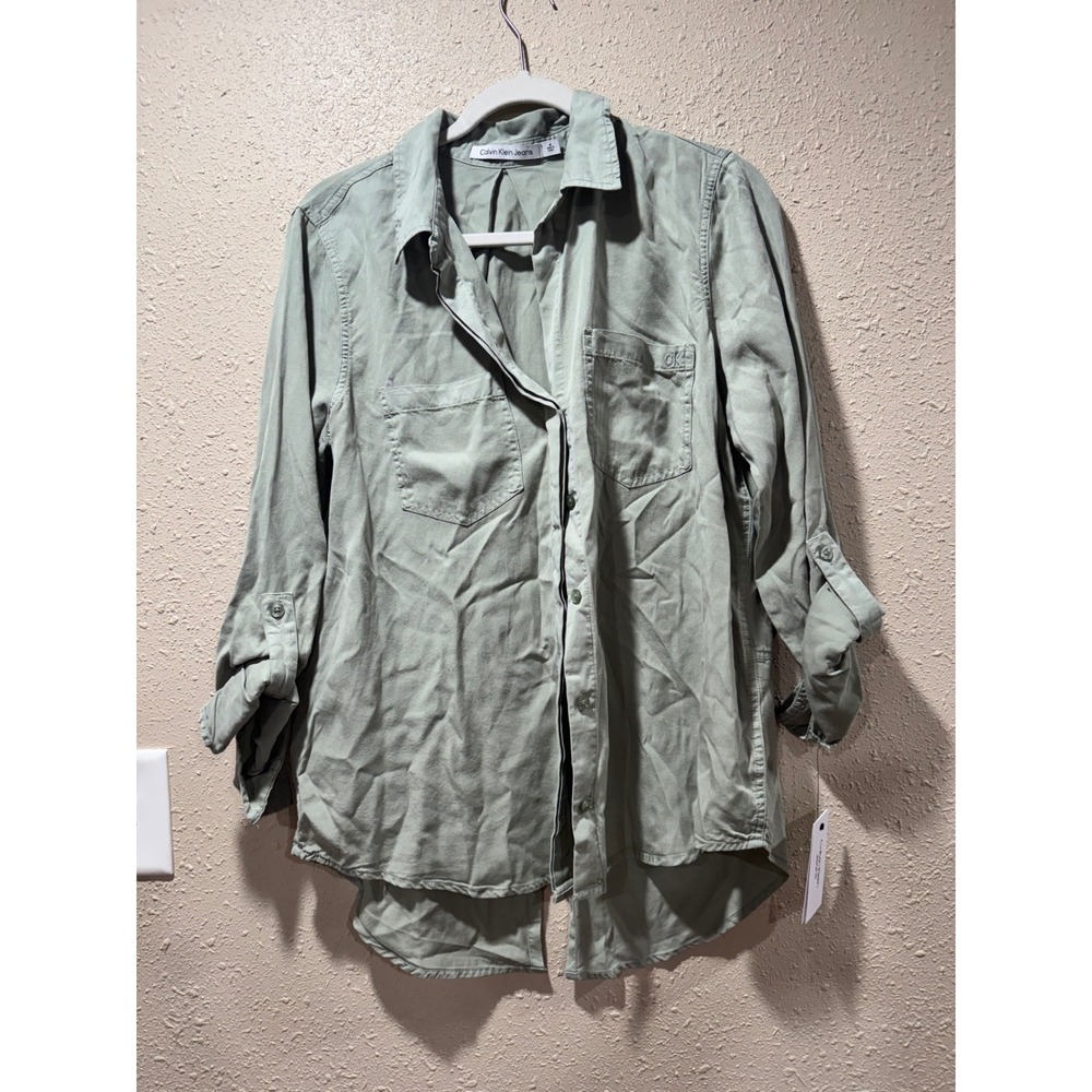 Calvin Klein Jeans Sage Green Roll Tab Sleeve Split Back Button Down Shirt M NWT